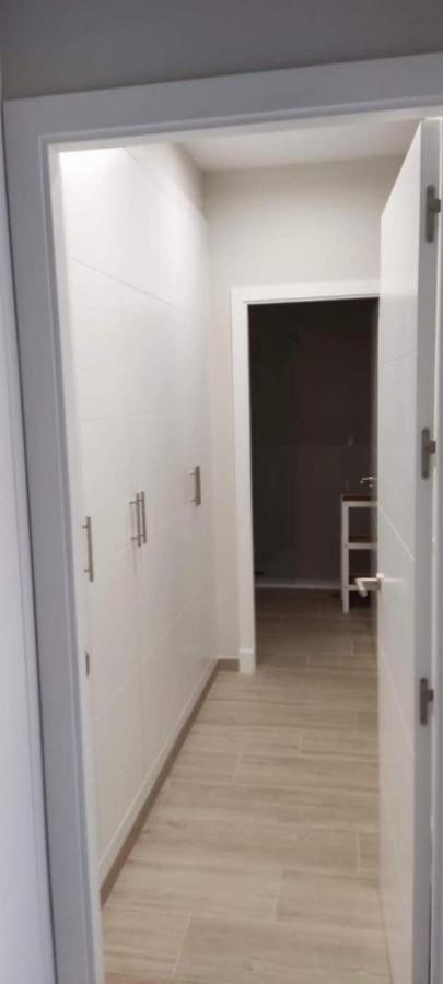 Guesting Hospital Apartment กาดิซ ภายนอก รูปภาพ