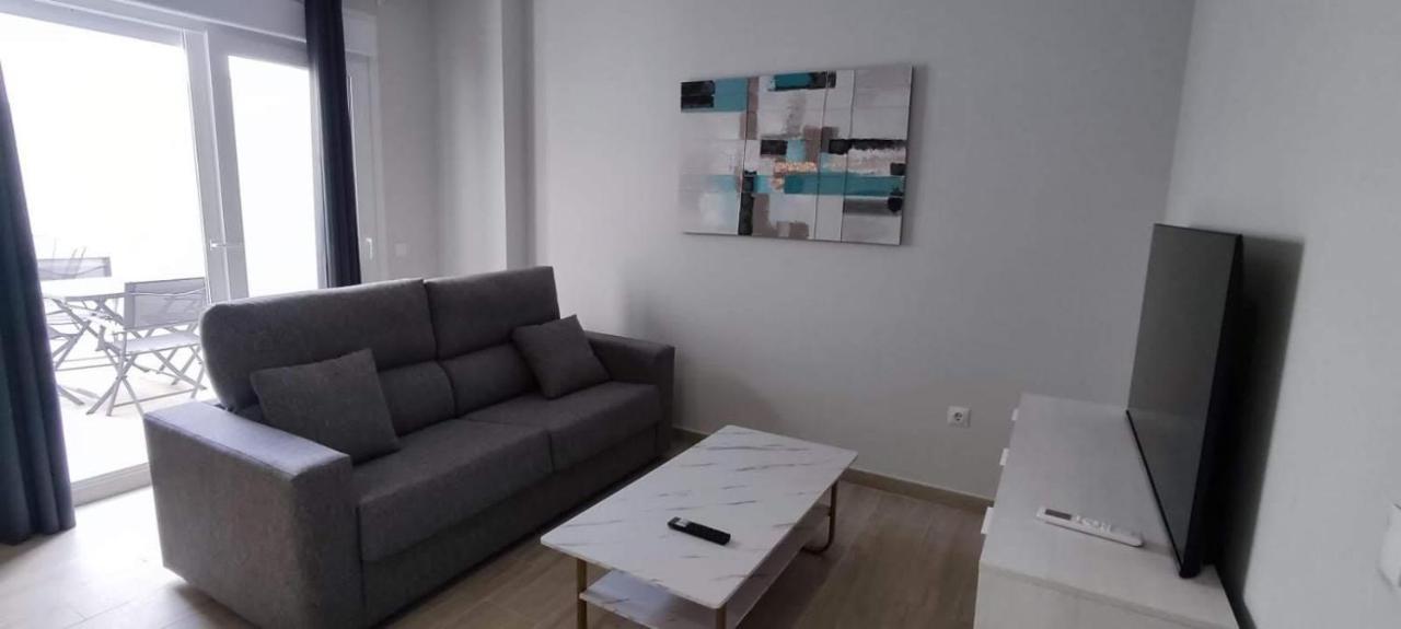 Guesting Hospital Apartment กาดิซ ภายนอก รูปภาพ